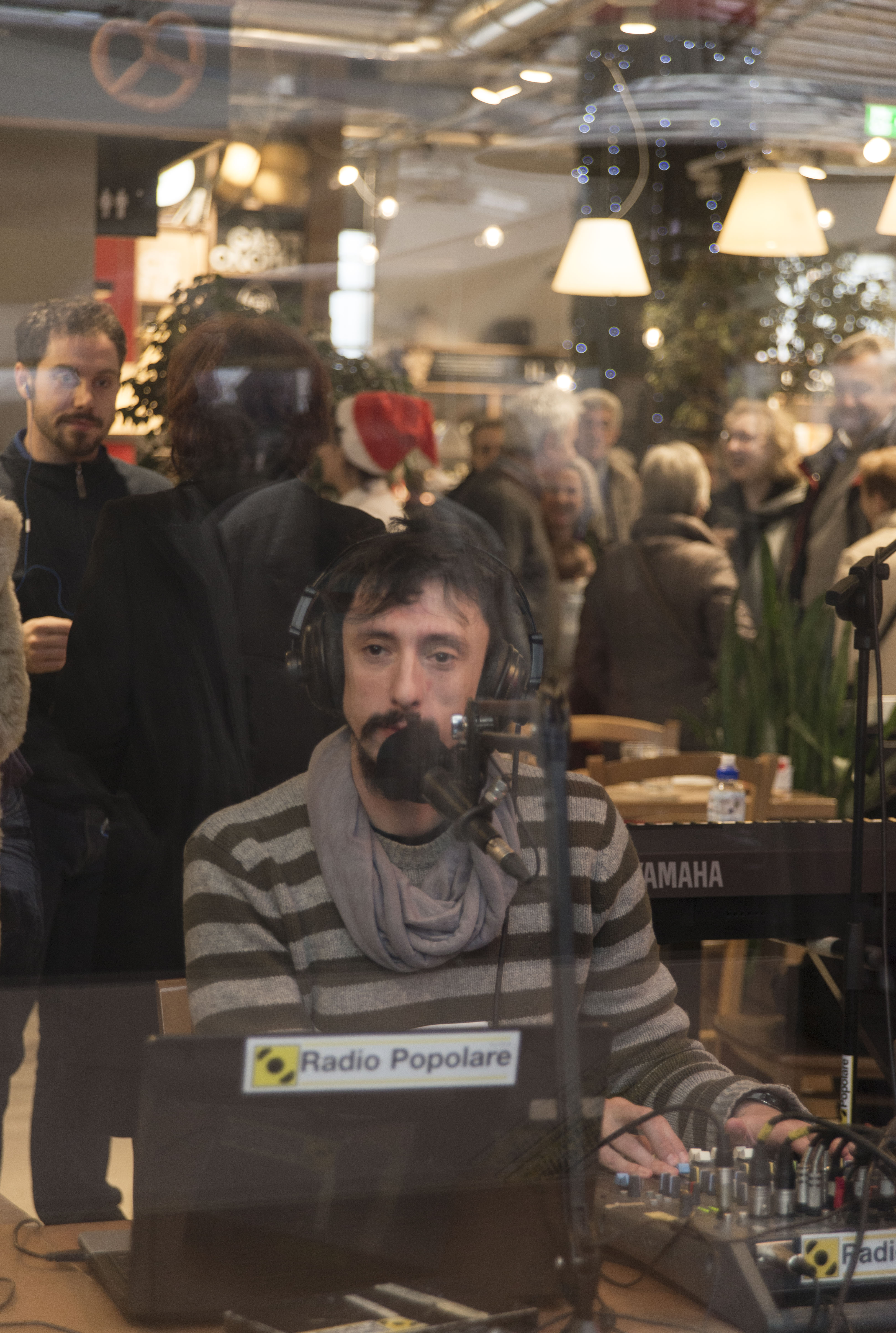 COMPLEANNO di RADIO POPOLARE 40 ANNI