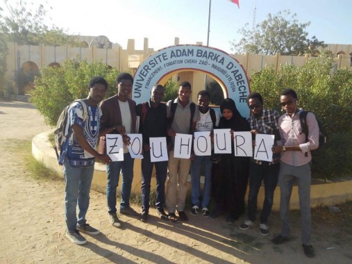 photo-de-soutien-a-zouhoura