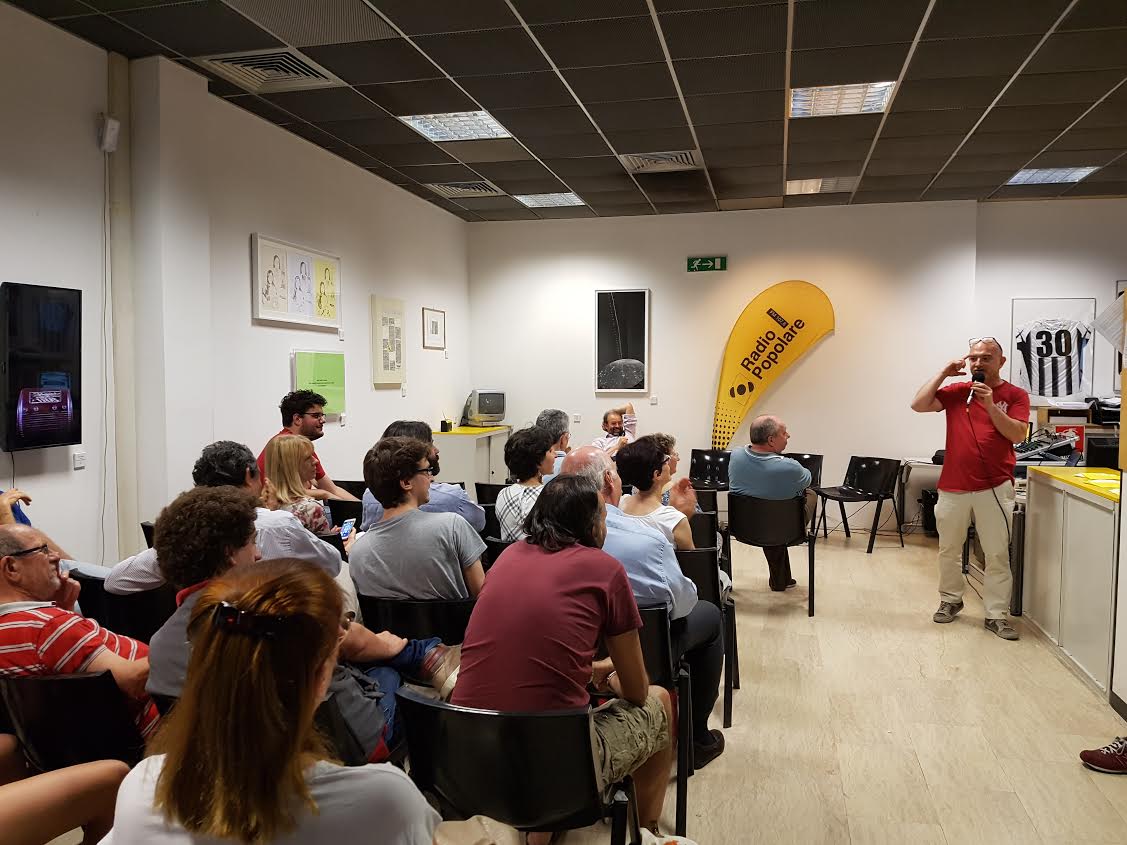 Il giorno delle locuste live. L’economia spiegata dal Professor Di Stefano: puntata live della trasmissione culto di Radio Popolare. Con Gianmarco Bachi e Andrea Di Stefano.