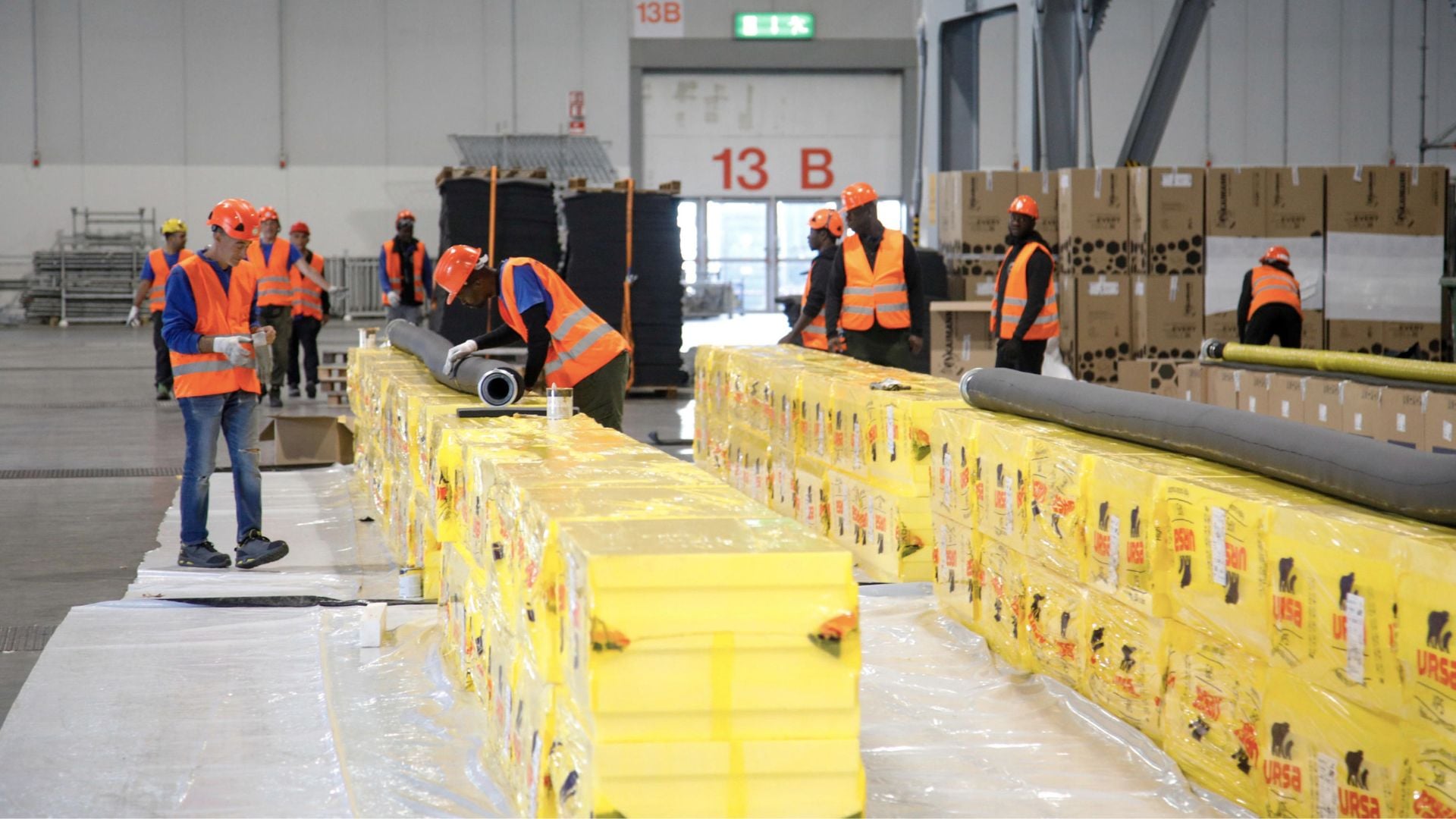 Olimpiadi, contratto part-time ma lavora 12 ore al giorno. La testimonianza di un vigilante a Radio Popolare