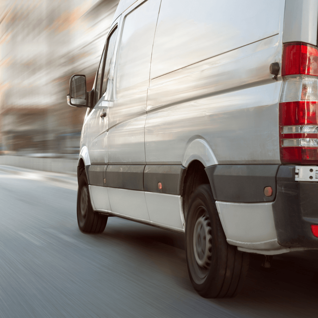 False fatture per pagare meno i lavoratori, nuova inchiesta della Procura di Milano su colossi commerciali e della logistica