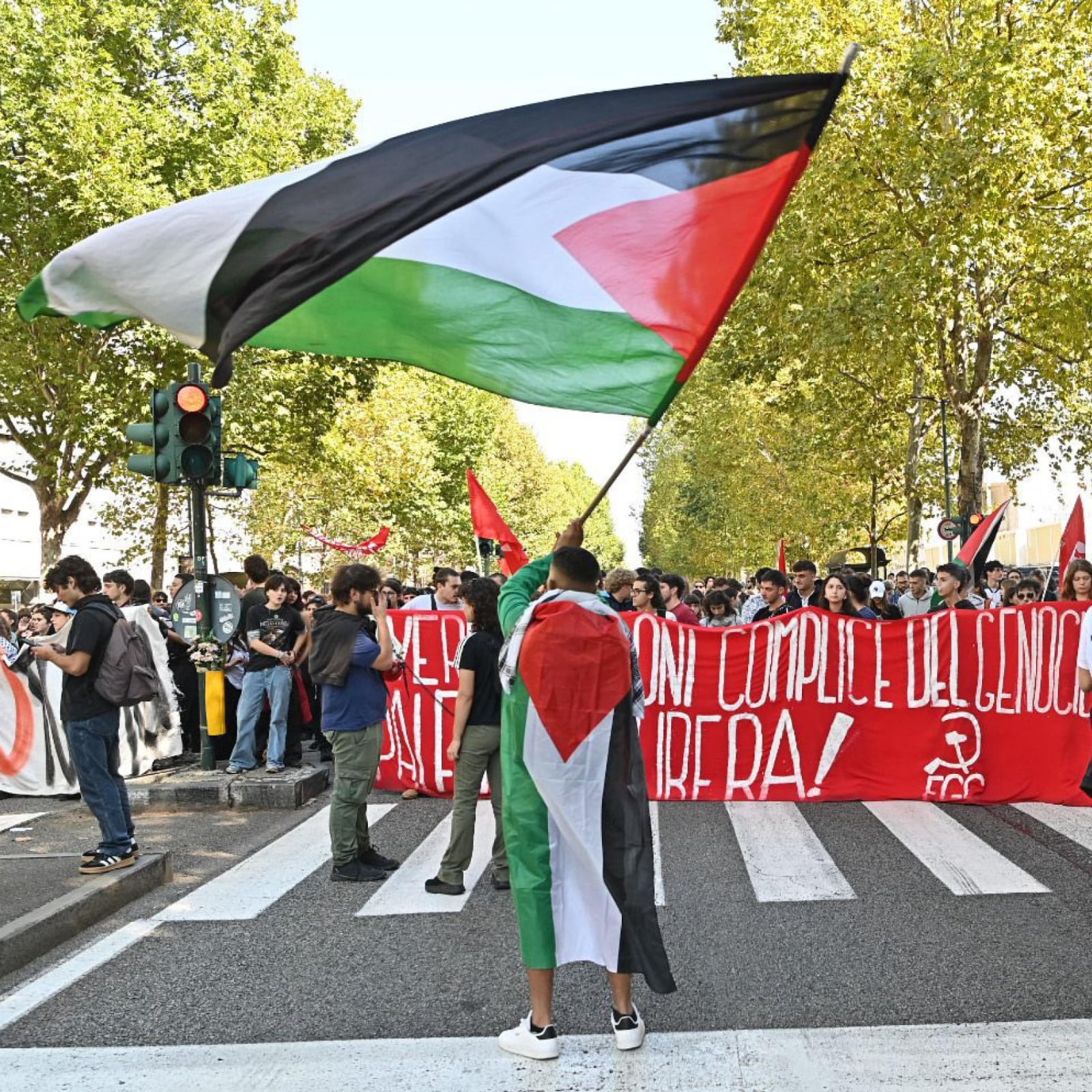 “Il blocco della Flotilla in acque internazionali è un attacco all’ordine costituzionale”