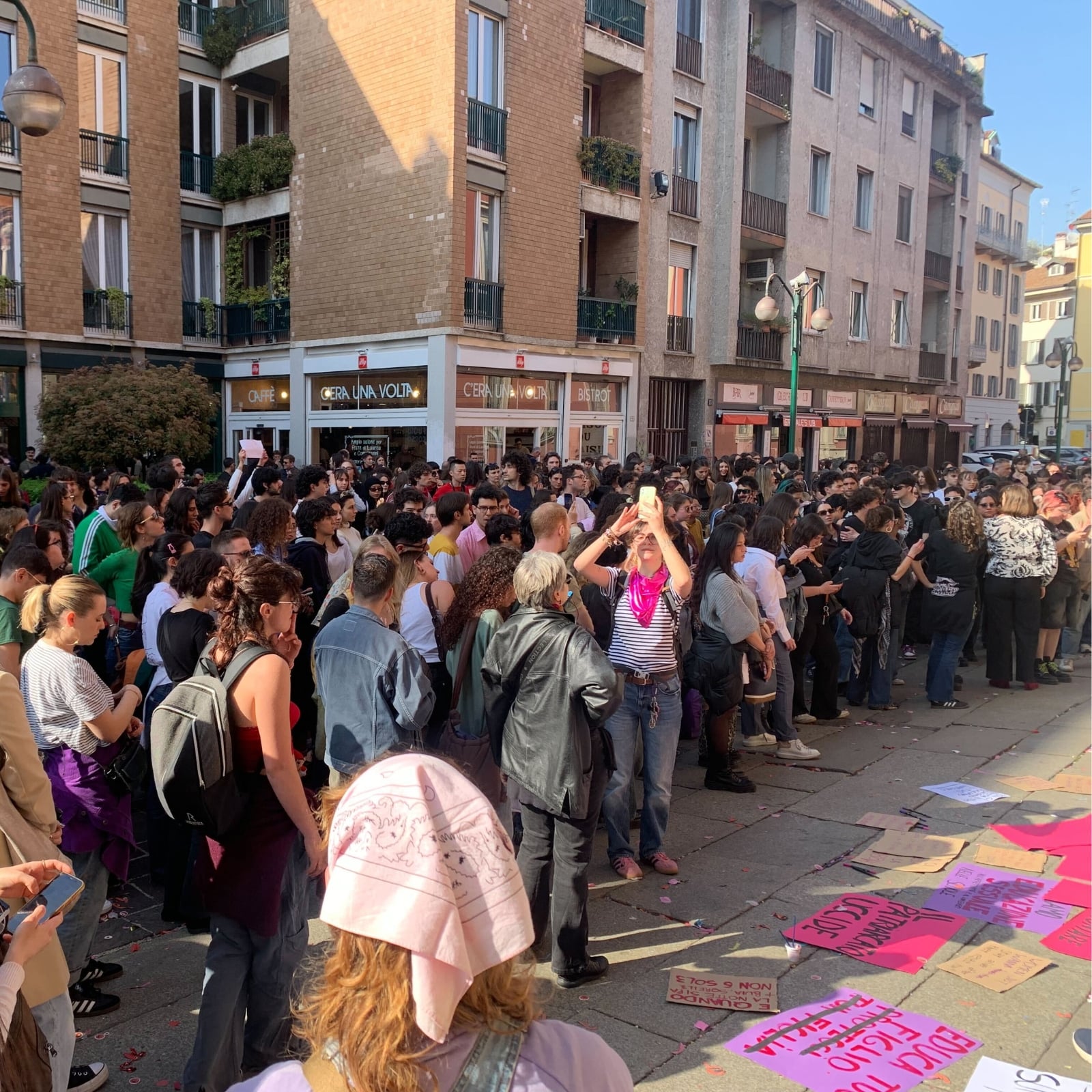 Violenza maschile e odio social: voci di coetanei delle ultime vittime di femminicidio