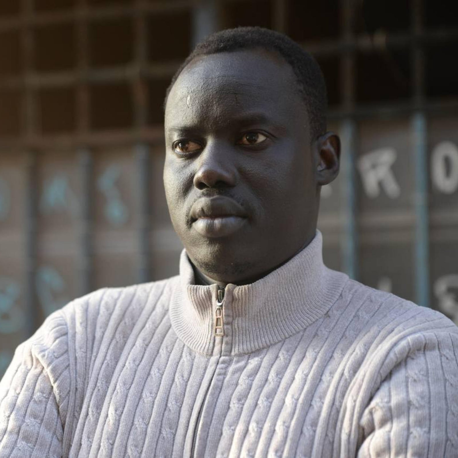 Magok, rifugiato vittima di Almasri: "Il governo spieghi in tribunale perché lo hanno liberato"