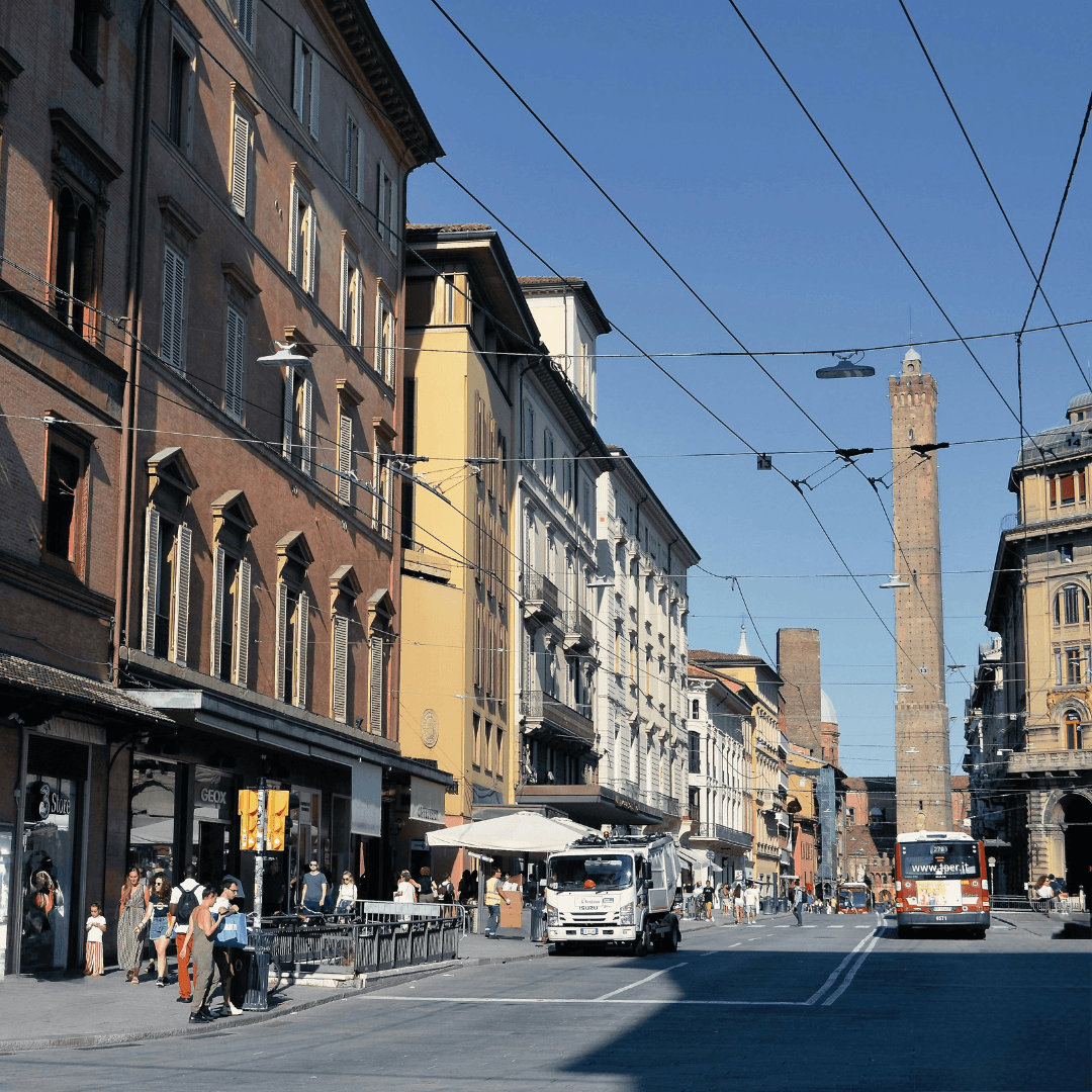 Woolrich chiude gli uffici a Bologna e li trasferisce a Torino, a rischio 140 posti di lavoro