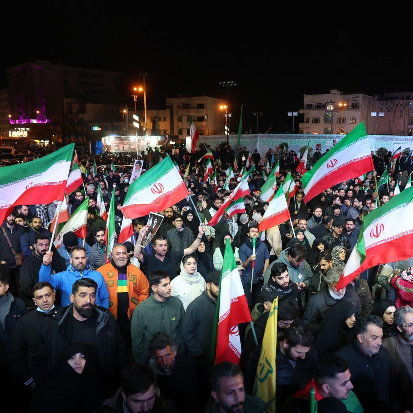 Iran, la tregua e la celebrazione della violenza