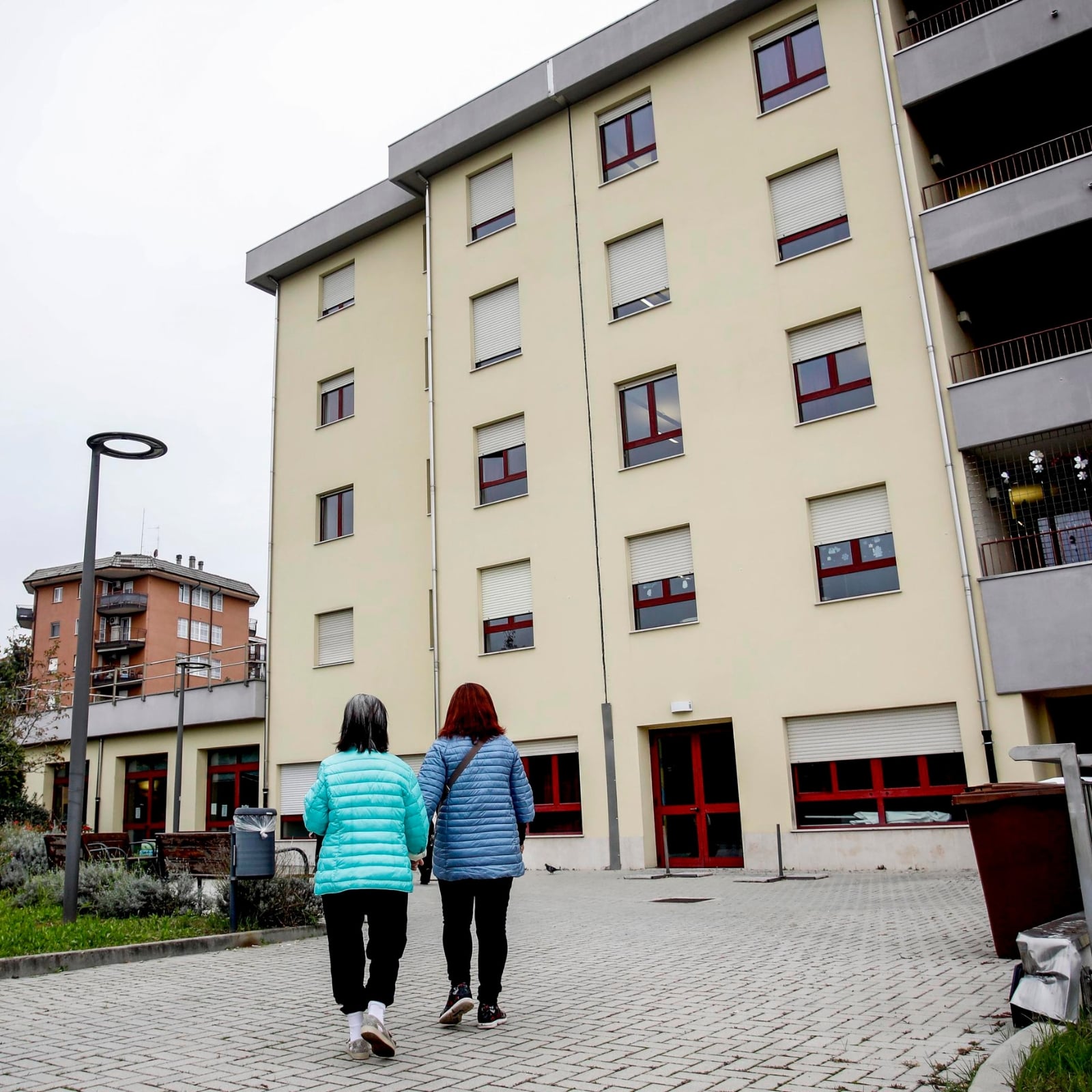 Rsa in Lombardia, tra rette sempre più alte e liste d’attesa sempre più lunghe