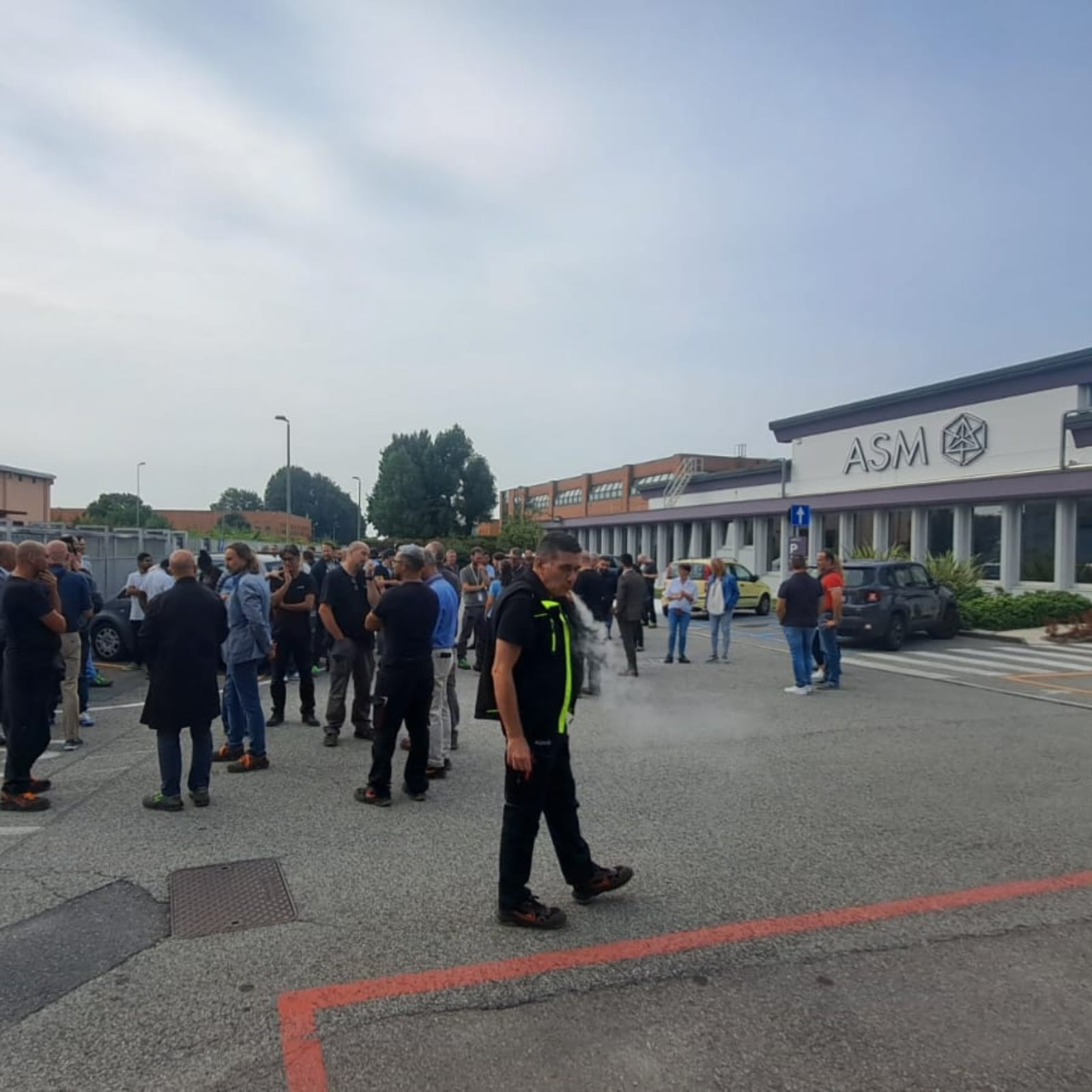100 posti di lavoro a rischio per la chiusura della Lpe, fabbrica metalmeccanica di Baranzate