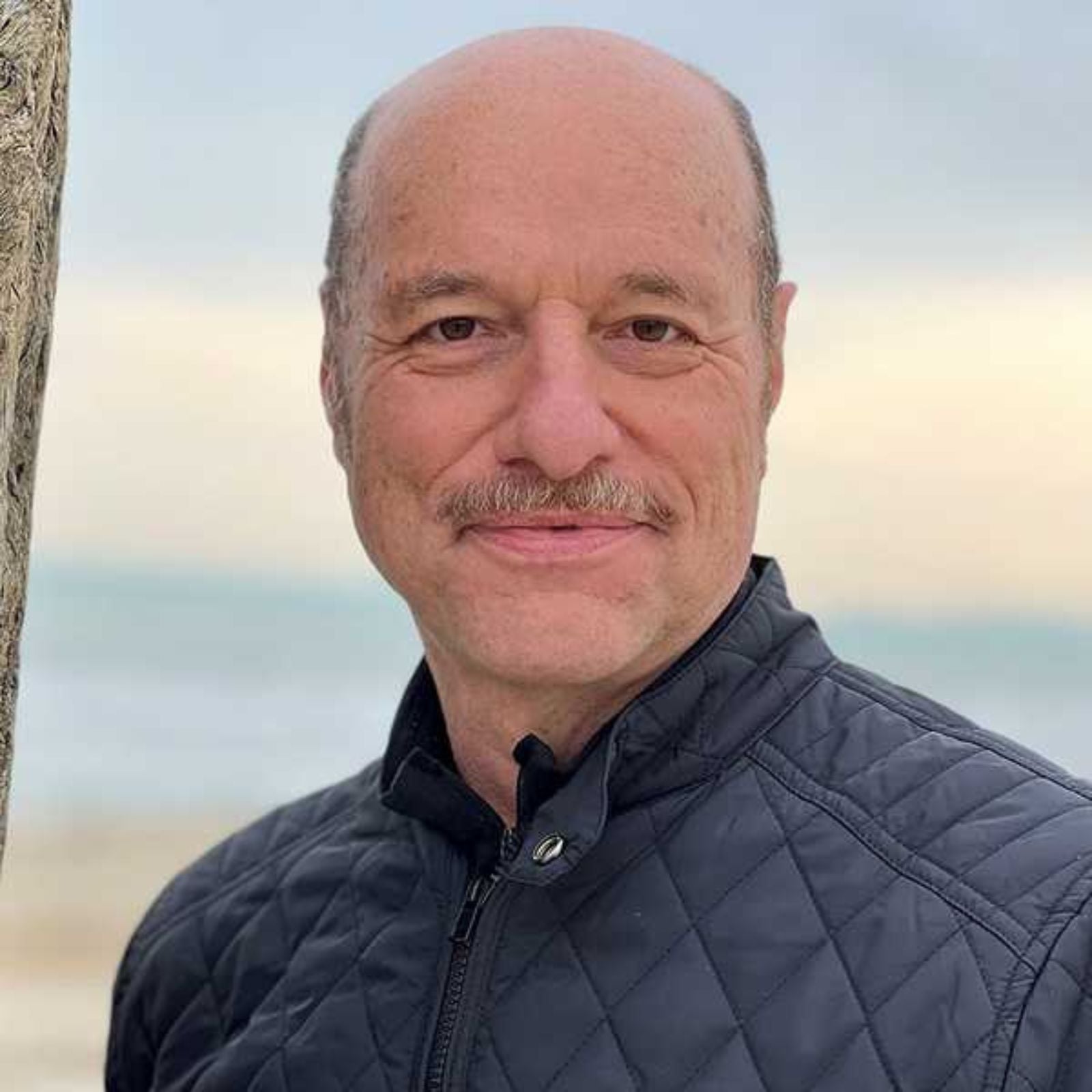 Eraldo Affinati torna alle radici della sua famiglia e dell'Italia del '900