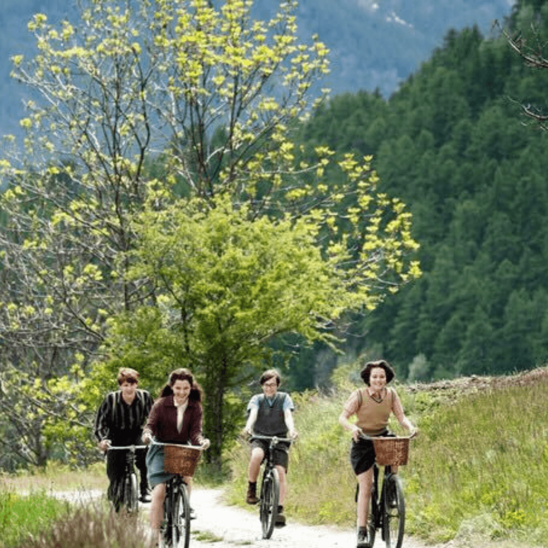 Susanna Nicchiarelli presenta la serie tv Fuochi d'Artificio