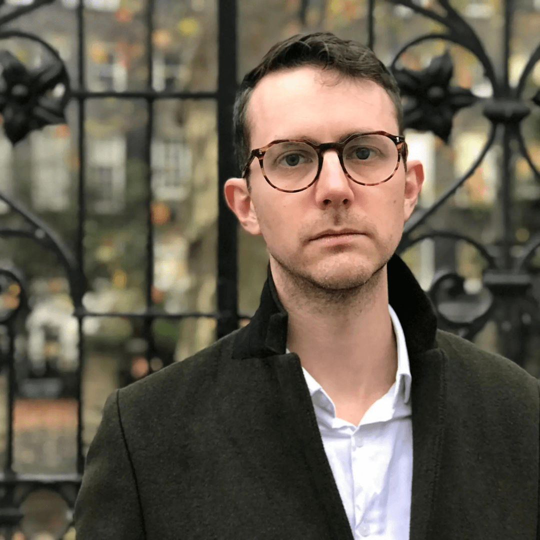 Il drammaturgo Christopher Adams vince il Premio Annoni sfidando gli stereotipi della mascolinità