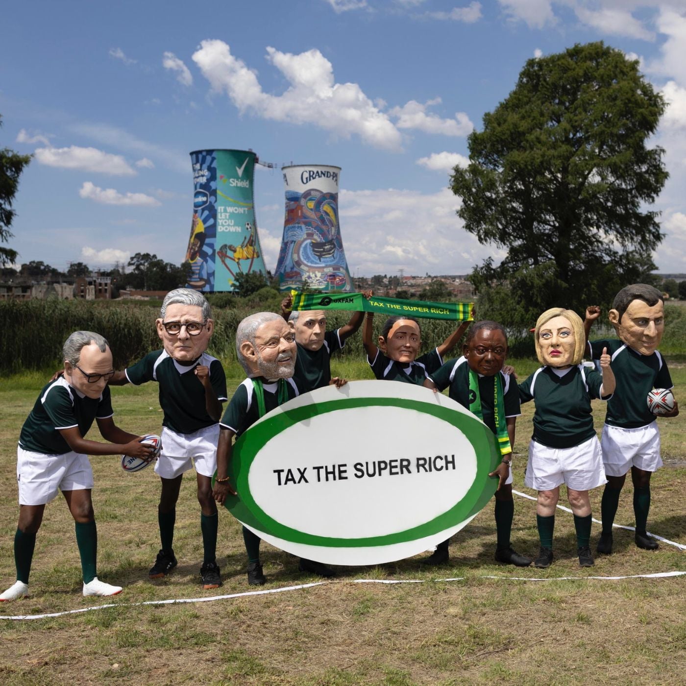 Oxfam: 12 uomini sono ricchi quanto altri 4 miliardi