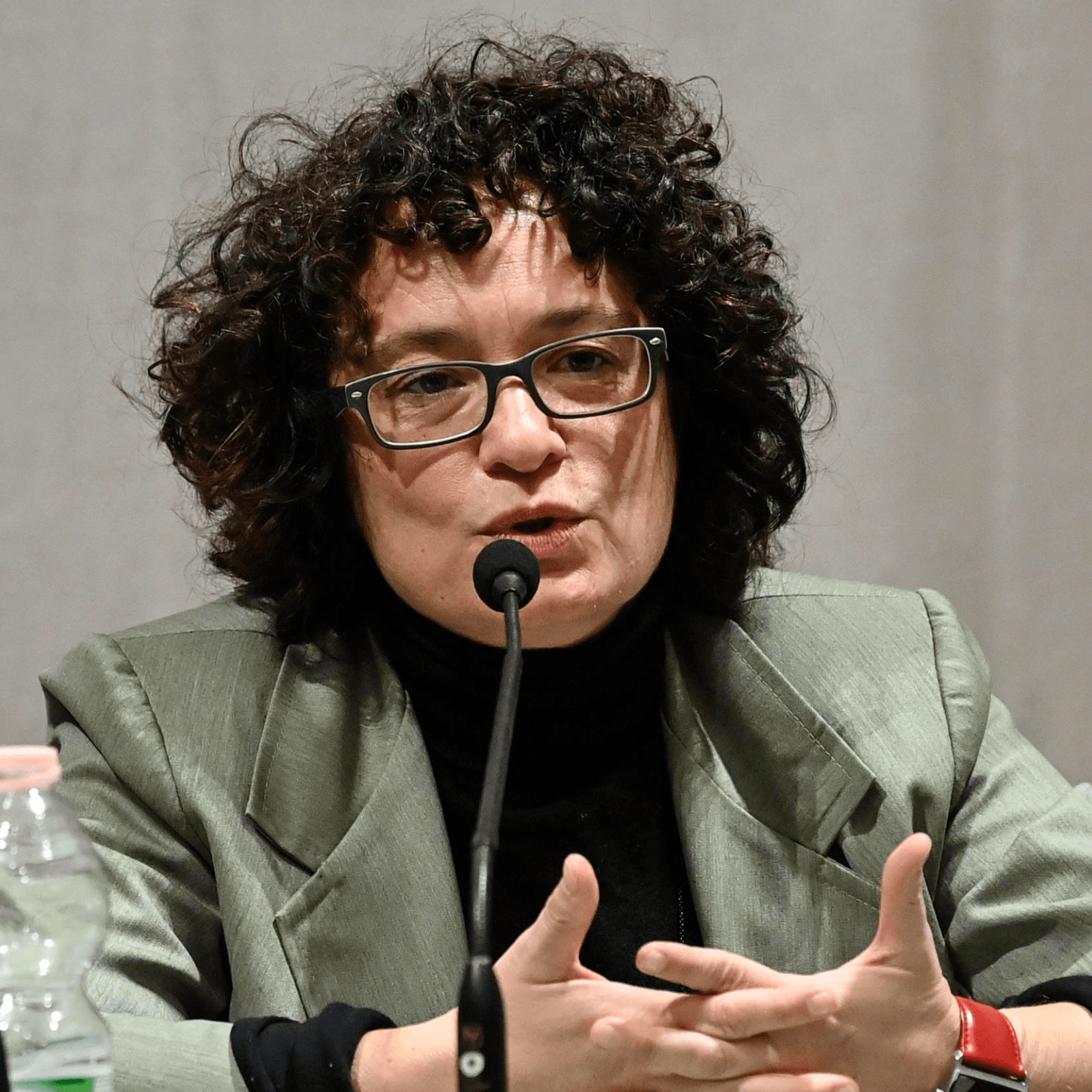 Eliminata la norma sul “consenso” dalla legge anti-stupri. Attiviste bloccate dalla polizia