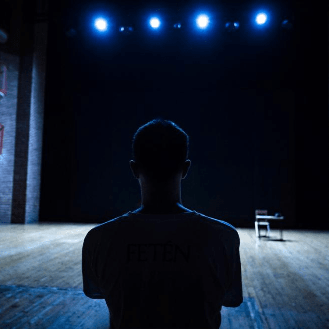 Marco D'Agostin al Piccolo Teatro Studio con lo spettacolo "Asteroide"