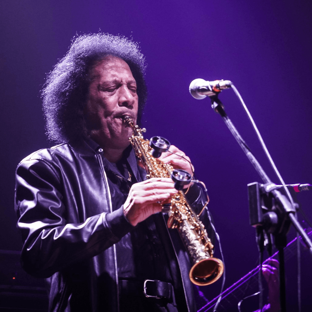 "Ha cambiato faccia alla musica napoletana": Daniele Sepe racconta James Senese