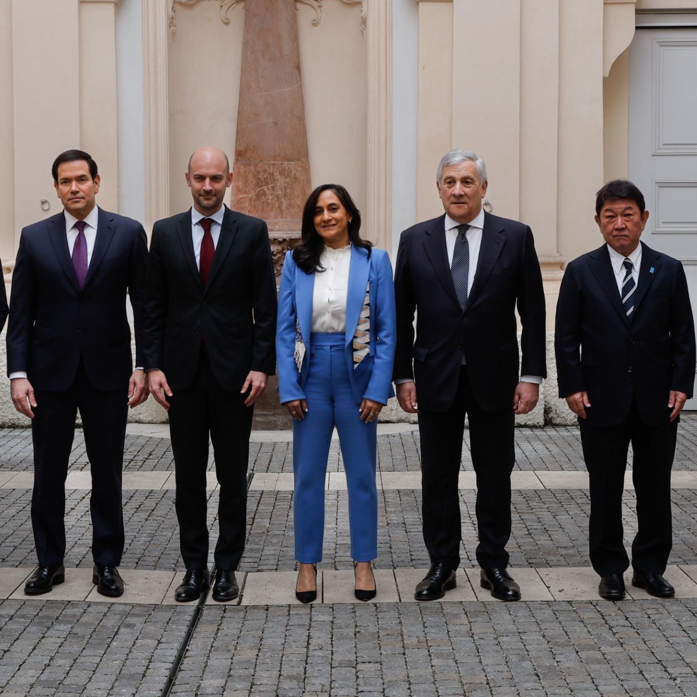 Usa-Europa: idee diverse di potenza ma al centro la militarizzazione