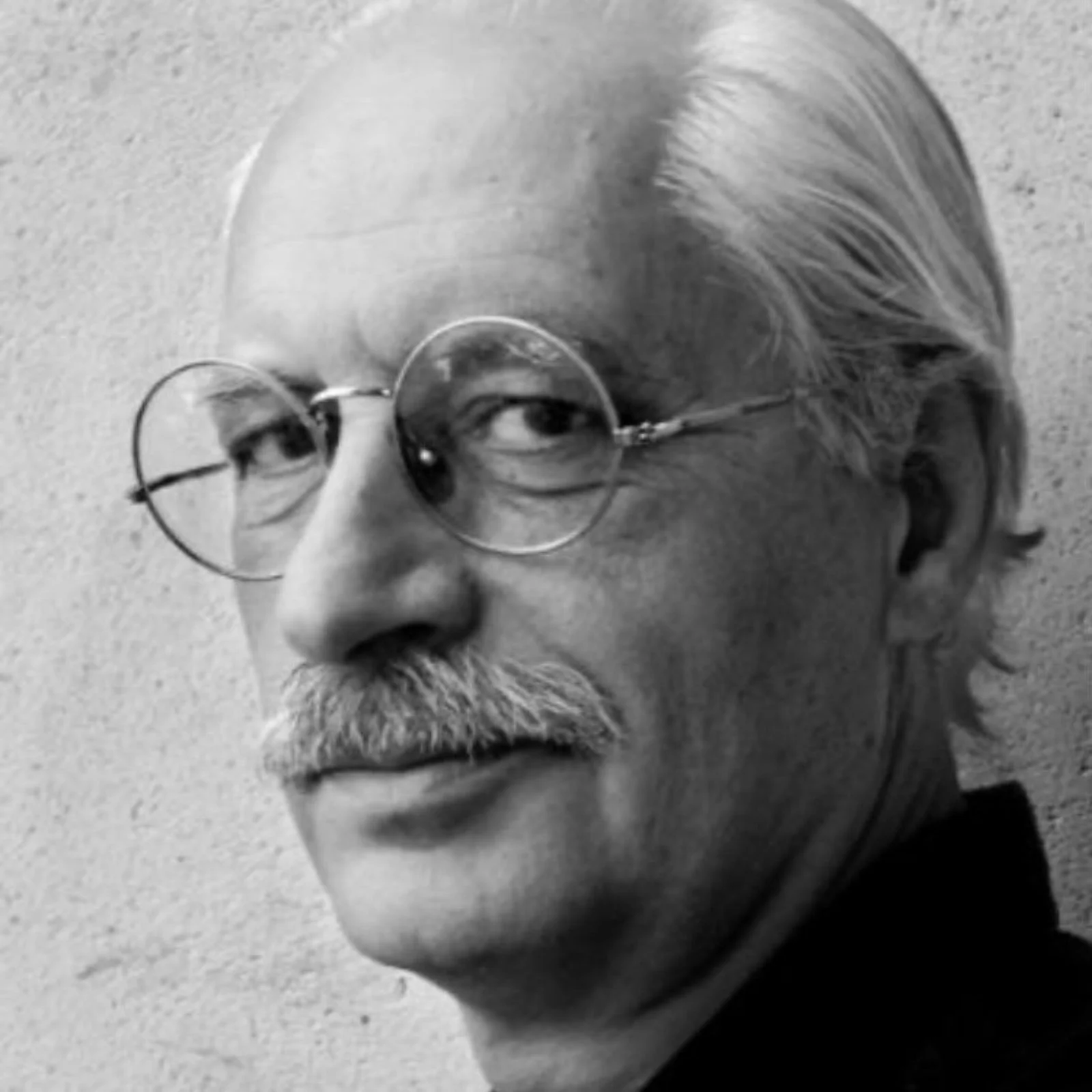 Roberto Manfredi: "Con mio fratello Gianfranco siamo cresciuti liberi e usando la fantasia"