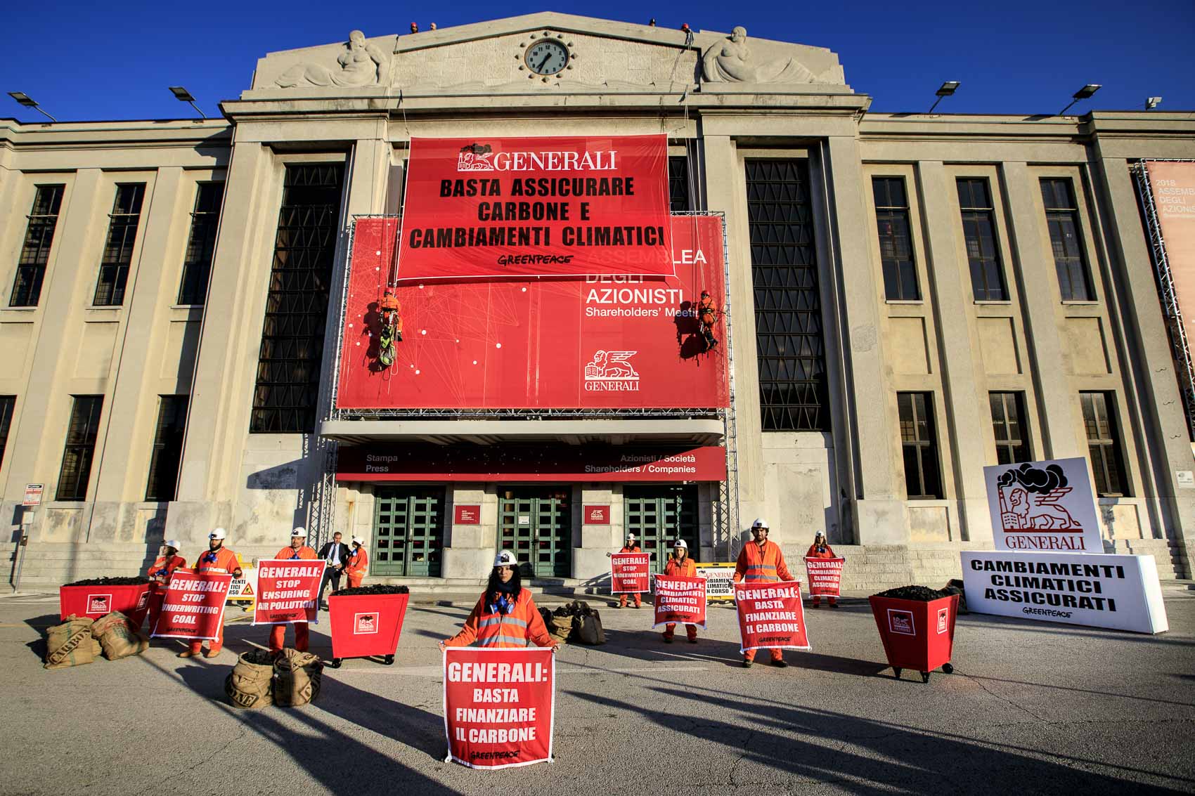 Greenpeace contro Generali