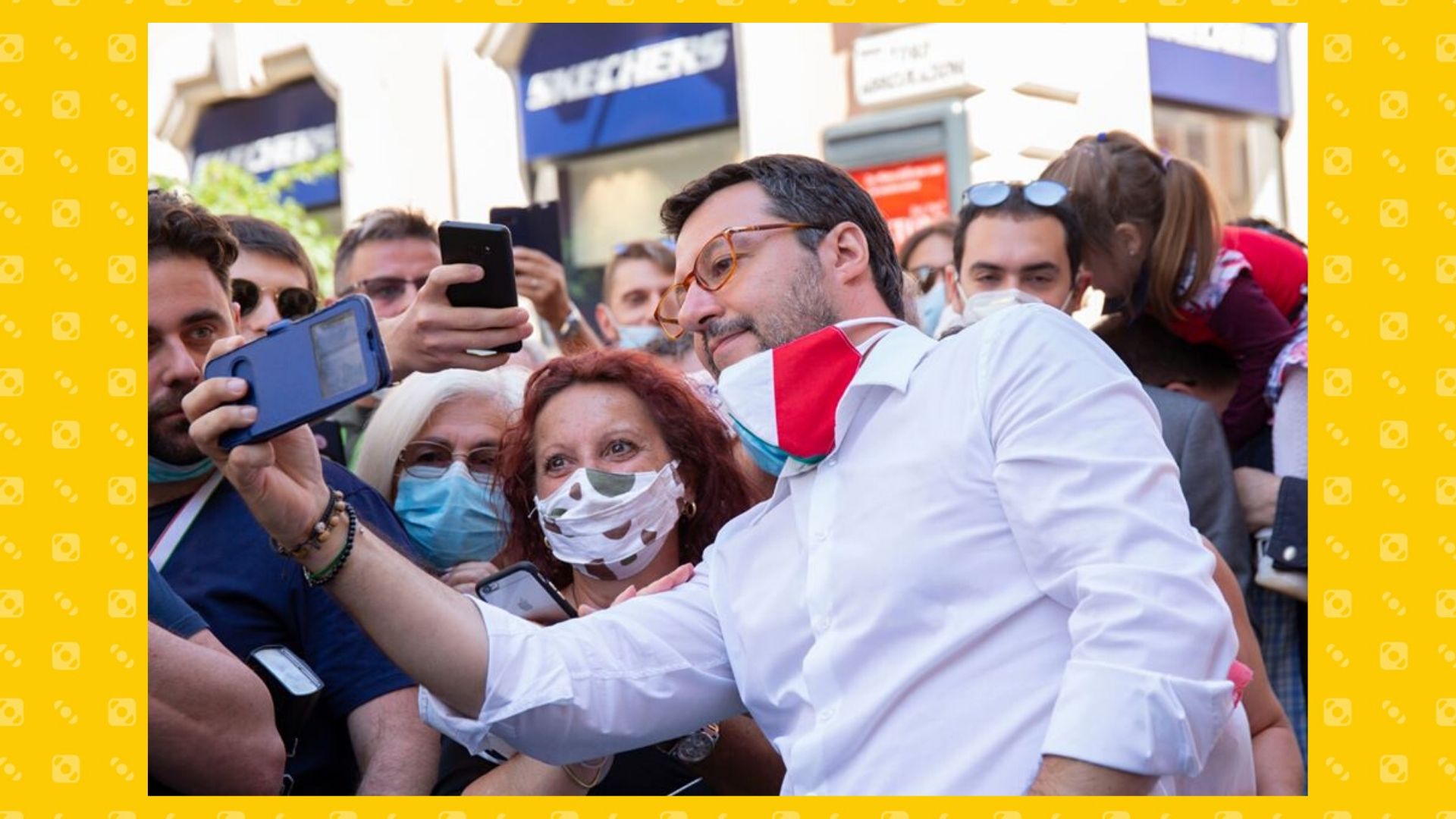 salvini selfie sovranisti