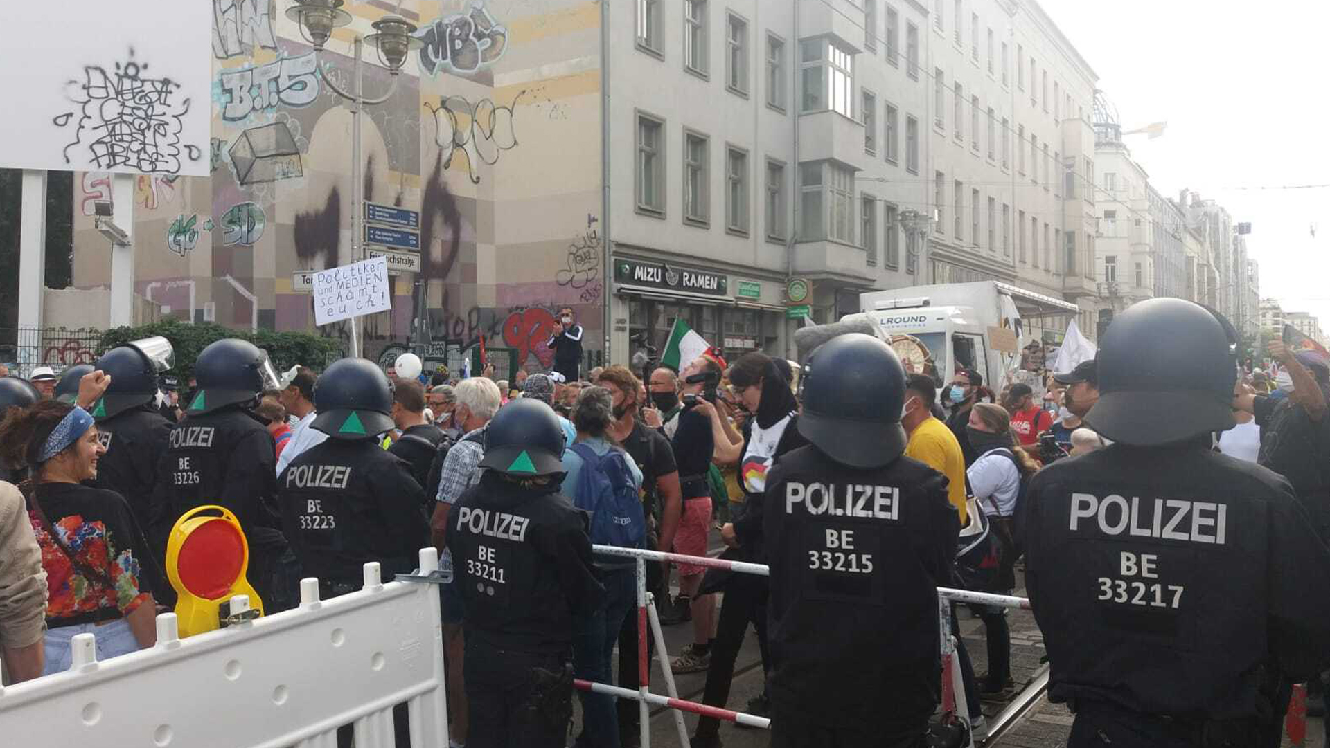 manifestazione anti-covid berlino