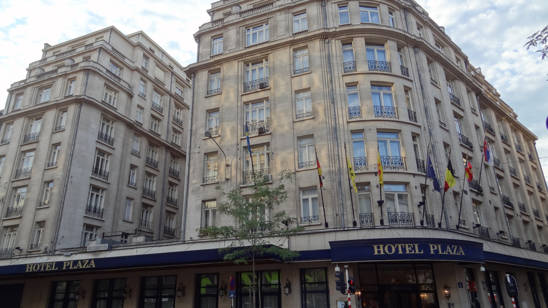 Hotel Plaza Bruxelles - Indépendance Cha Cha