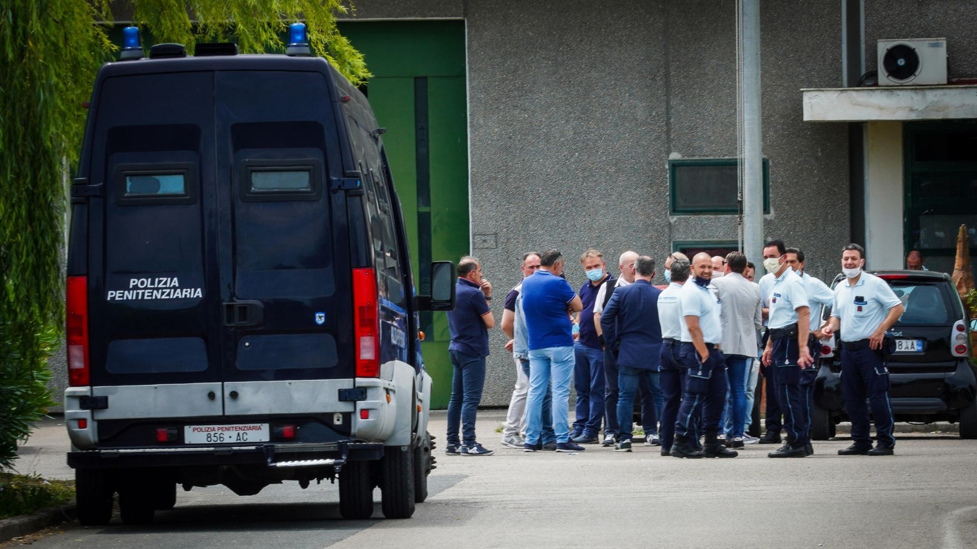 detenuti picchiati Caserta