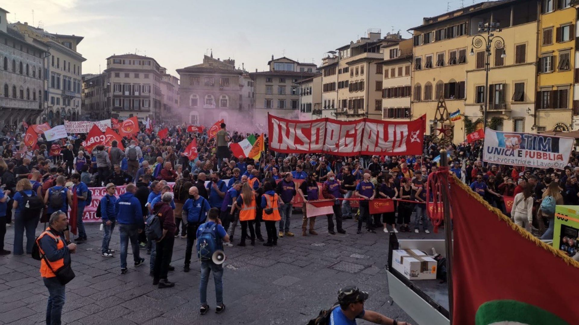 Gkn e FFF in piazza a Firenze