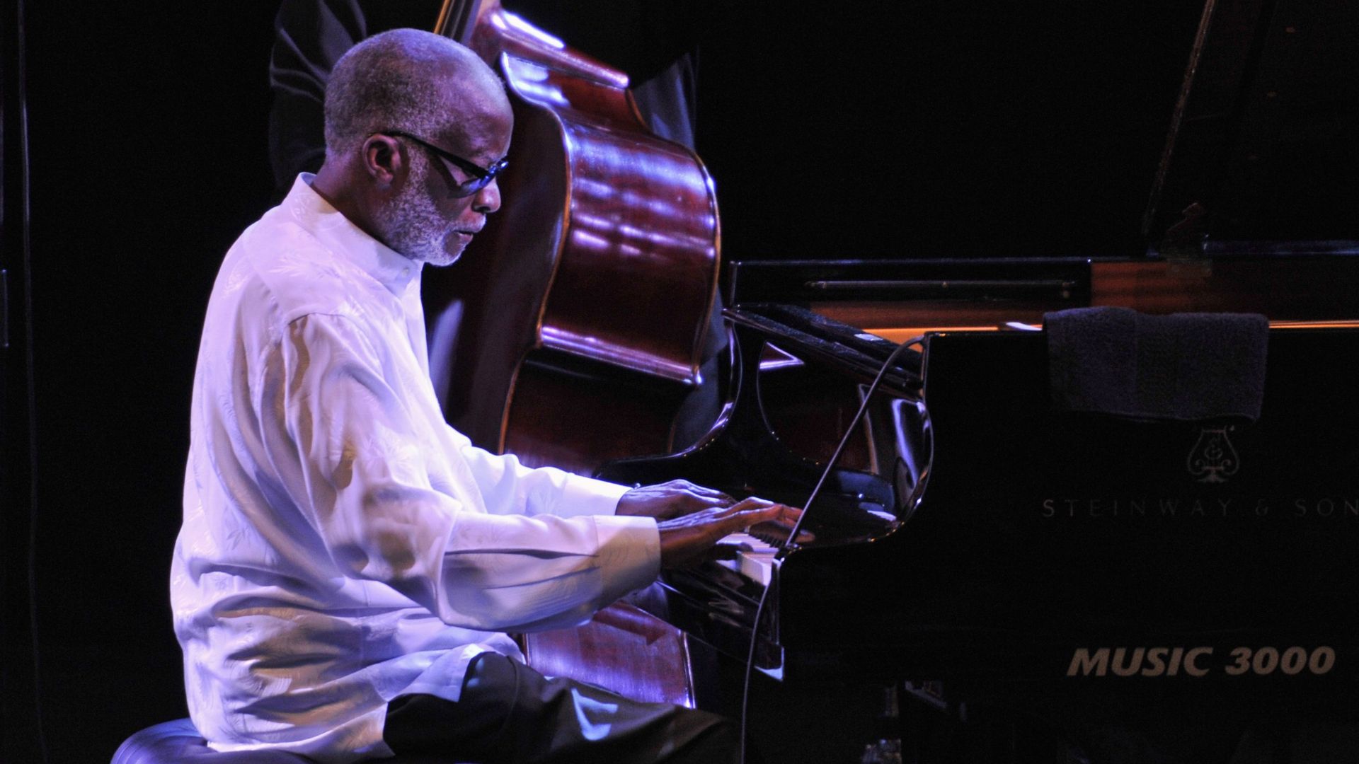 Il pianista Ahmad Jamal si esibisce durante il Nice Jazz Festival 2011 a Nizza, in Francia.