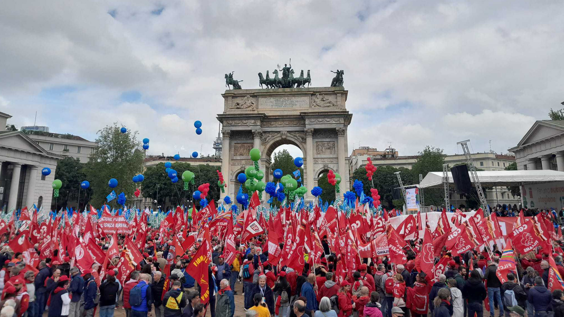 manifestazione sindacati milano