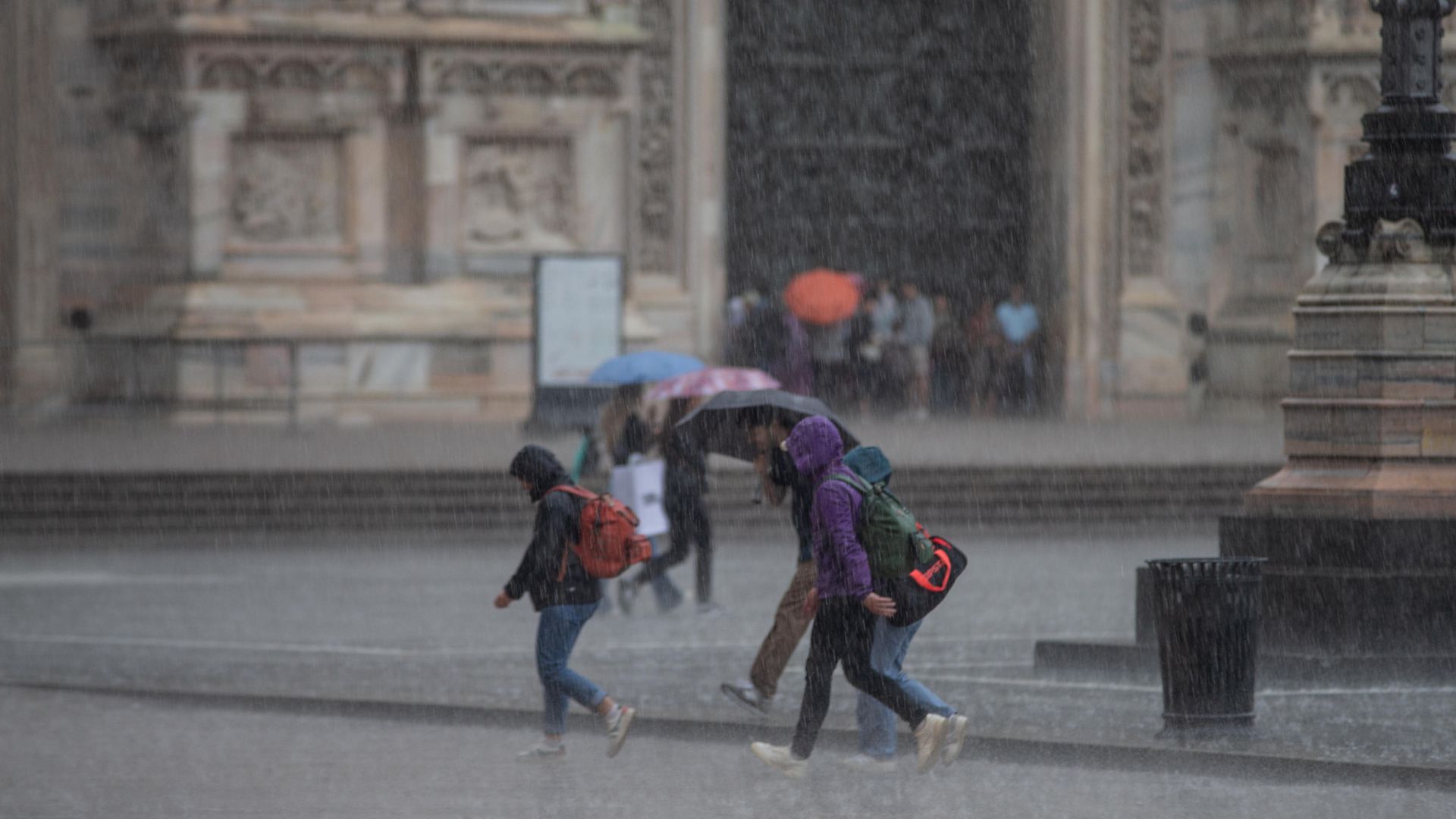 pioggia e nubifragi a milano