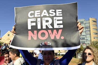 Che ne sarà della tregua a Gaza, la Cedu condanna l’Italia, Delmastro rinviato a giudizio e le altre notizie della giornata