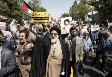La rappresaglia israeliana in Iran, l'assoluzione delle ong nel processo di Trapani e le altre notizie della giornata