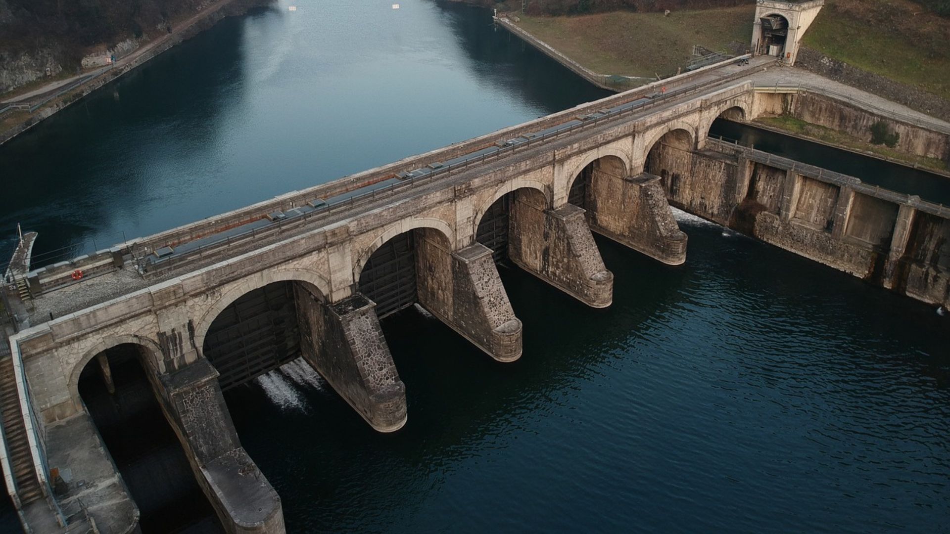 centrale idroelettrica sul fiume adda (bando centrali idroelettriche in Lombardia)
