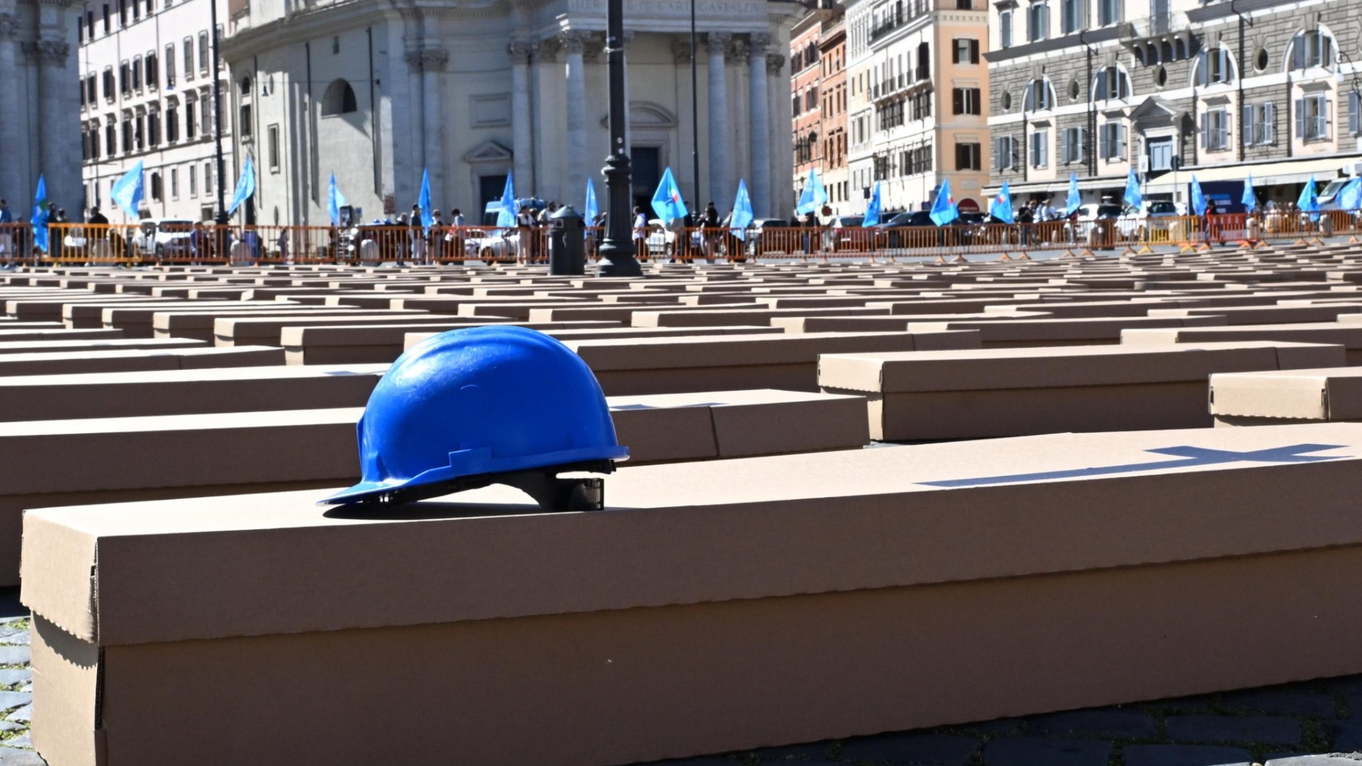 Vittime sul lavoro: lontano da riflettori e pietismo, l'impegno delle associazioni dei familiari