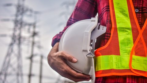 Nel 2025 sono già morte sul lavoro più di 450 persone