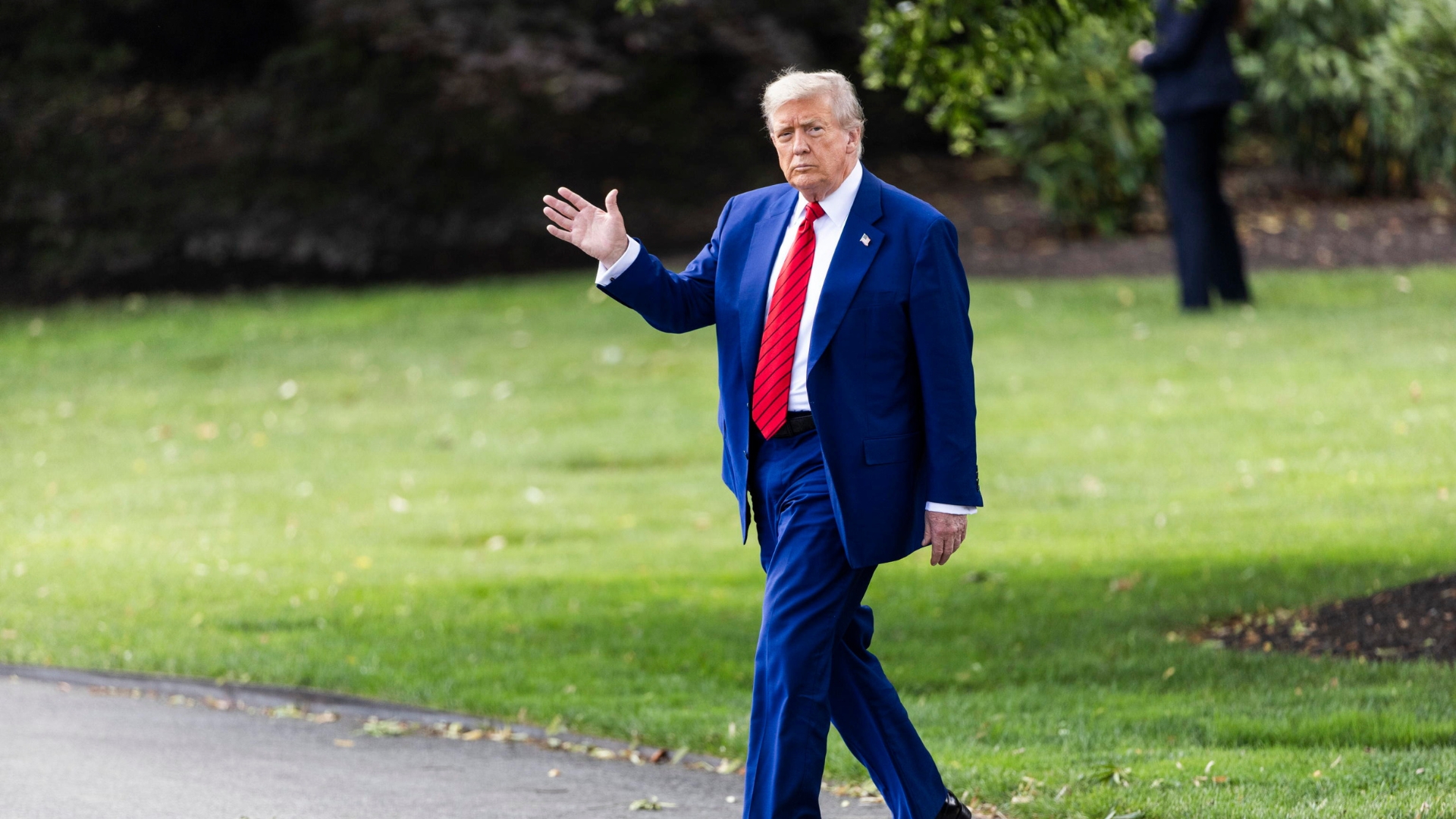 Trump riunisce il consiglio per la sicurezza nazionale dopo l'attacco dei missili iraniani sulle basi militari Usa in medio oriente