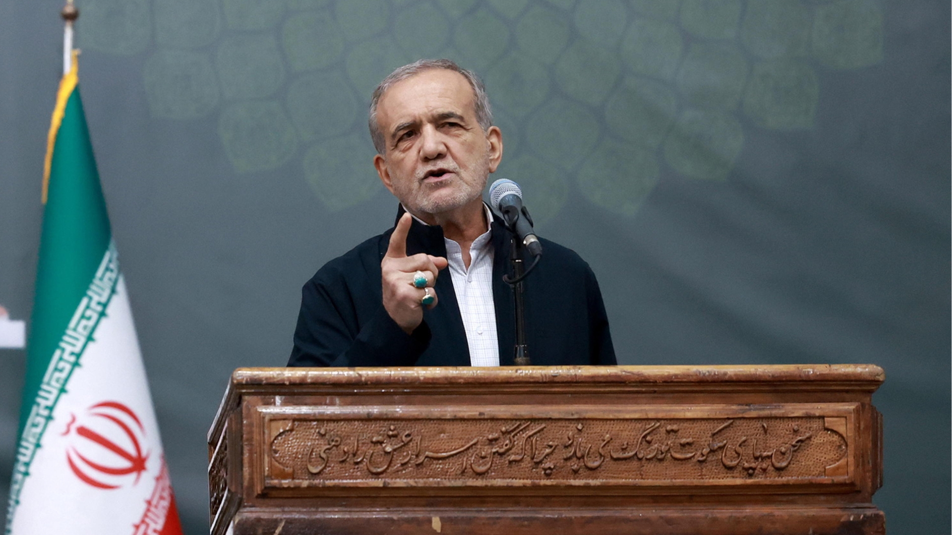 Iran e Stati Uniti: nonostante la distanza e la diffidenza il dialogo sul nucleare va avanti