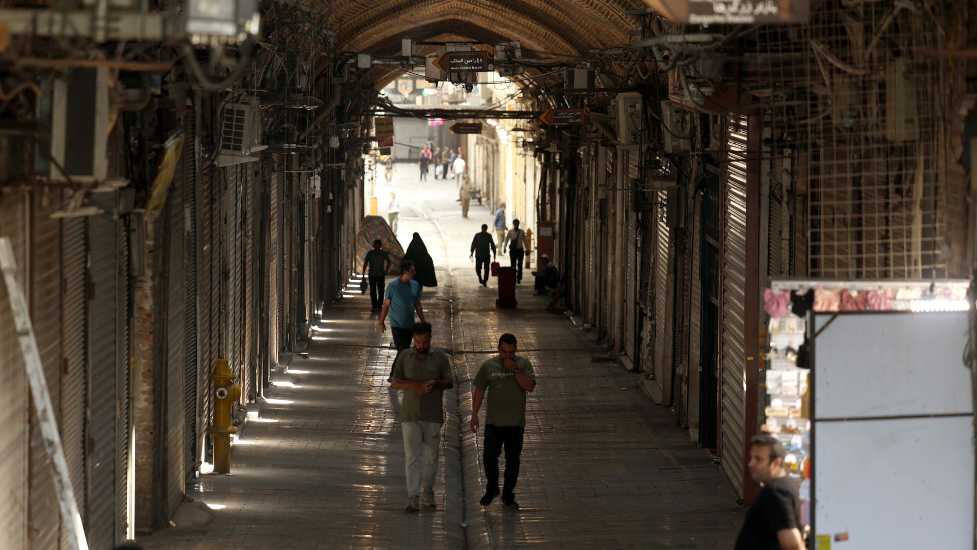 La popolazione iraniana davanti alla guerra: divisa e disorientata