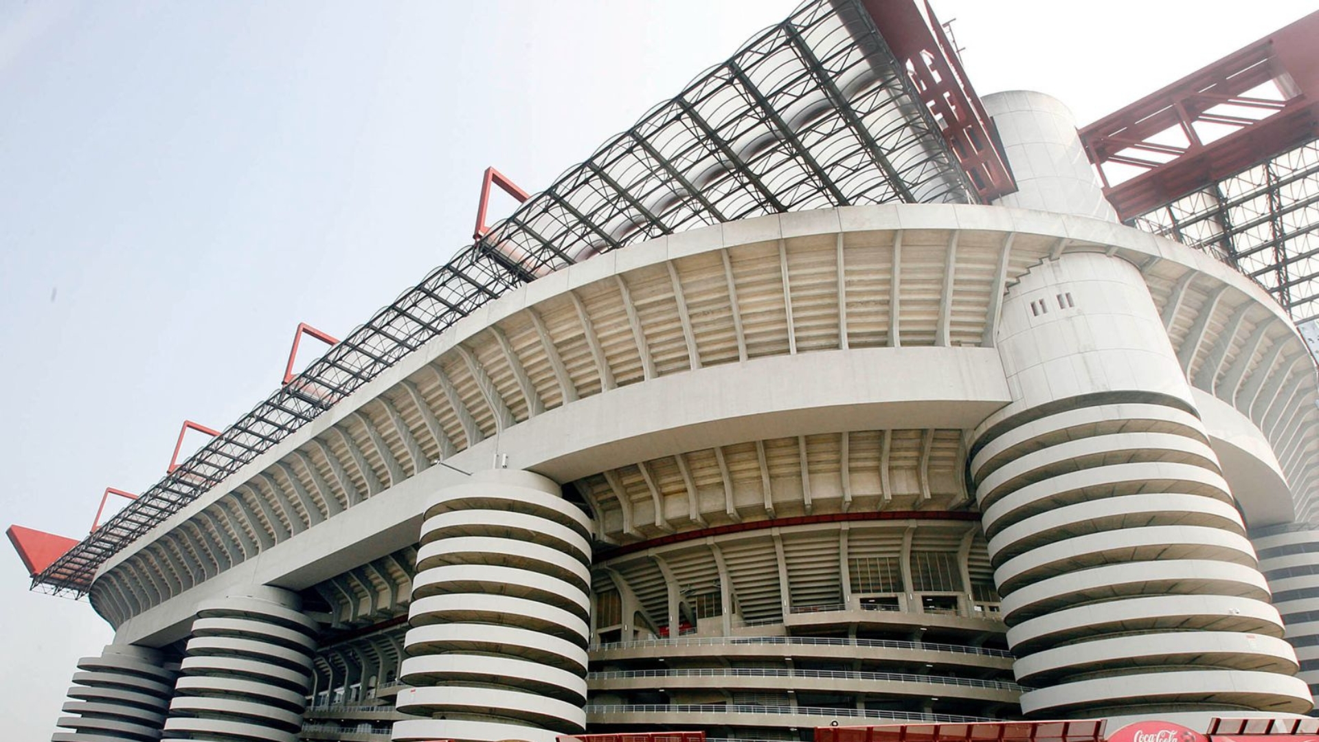 San Siro, il sindaco vorrebbe chiudere la partita, ma restano ancora molte incognite