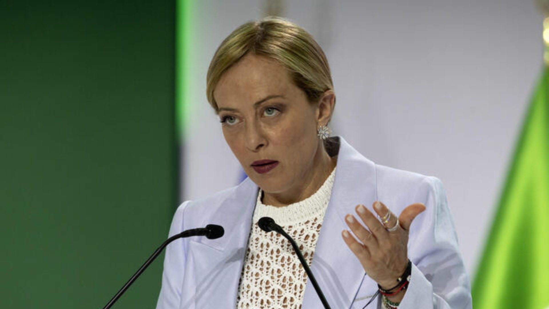 Meloni celebra i suoi mille giorni a palazzo Chigi e vanta risultati che non ci sono