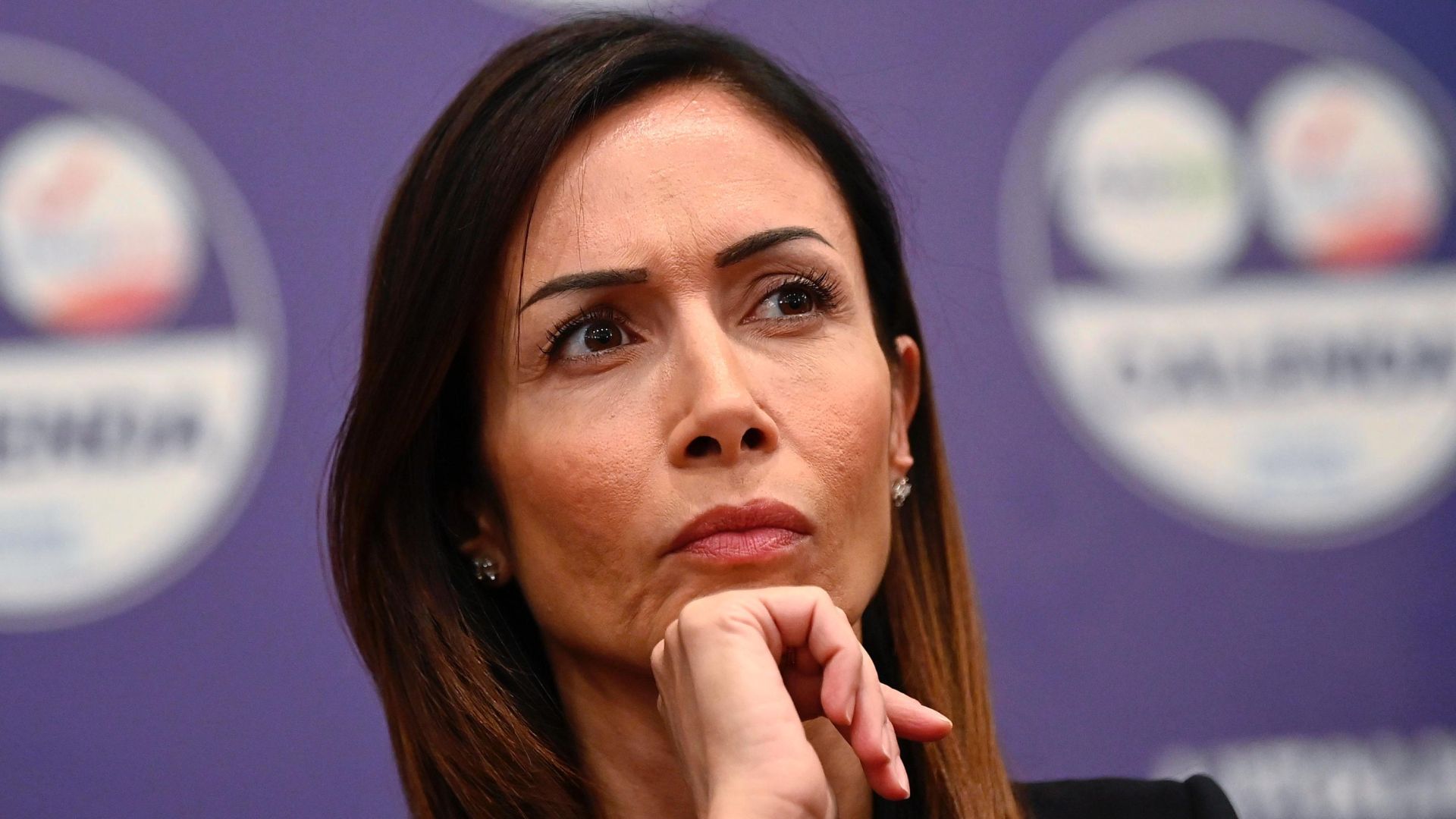 Per la destra in Campania le donne non possono fare politica