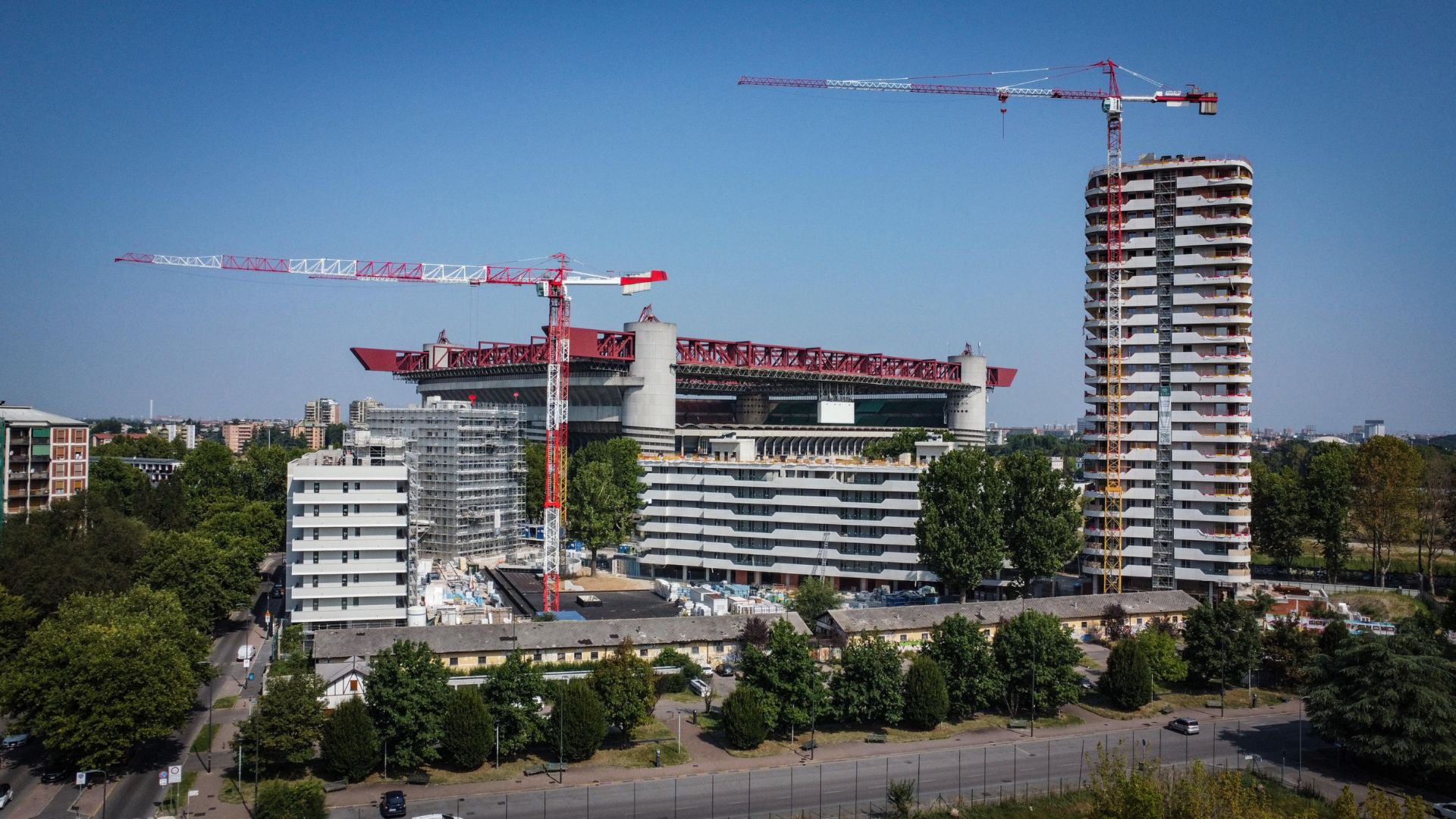 Appello di 200 docenti: stop alla vendita di San Siro e allo sviluppo iniquo
