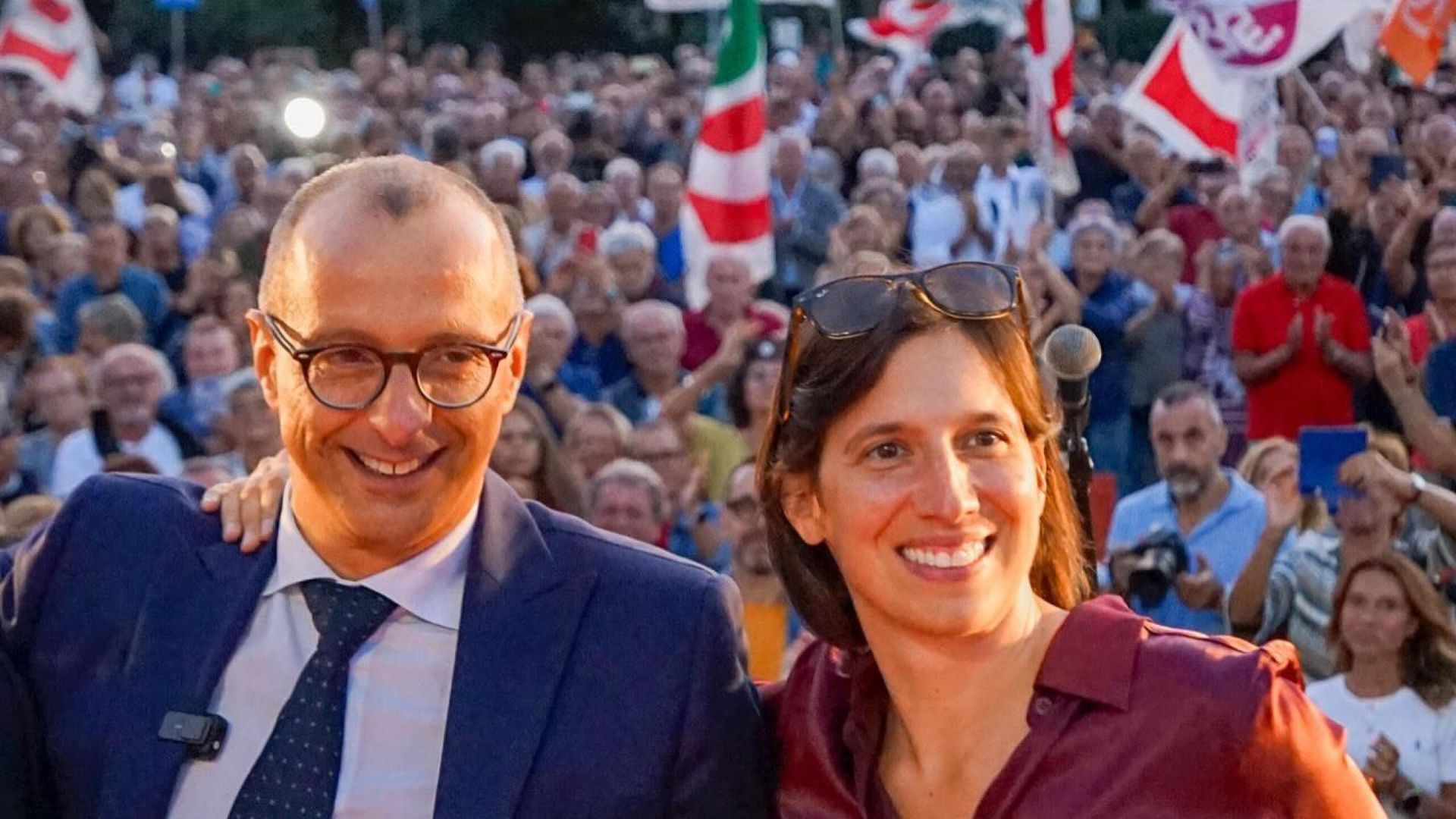 Ad una settimana dal voto nelle Marche, sfida a distanza tra Meloni ed Schlein