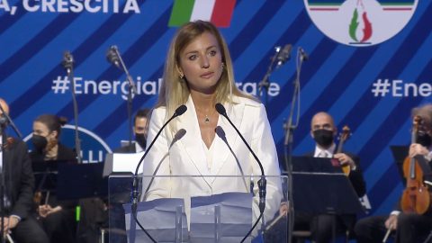 L'orchestra della Fenice protesta per la nomina di Beatrice Venezi