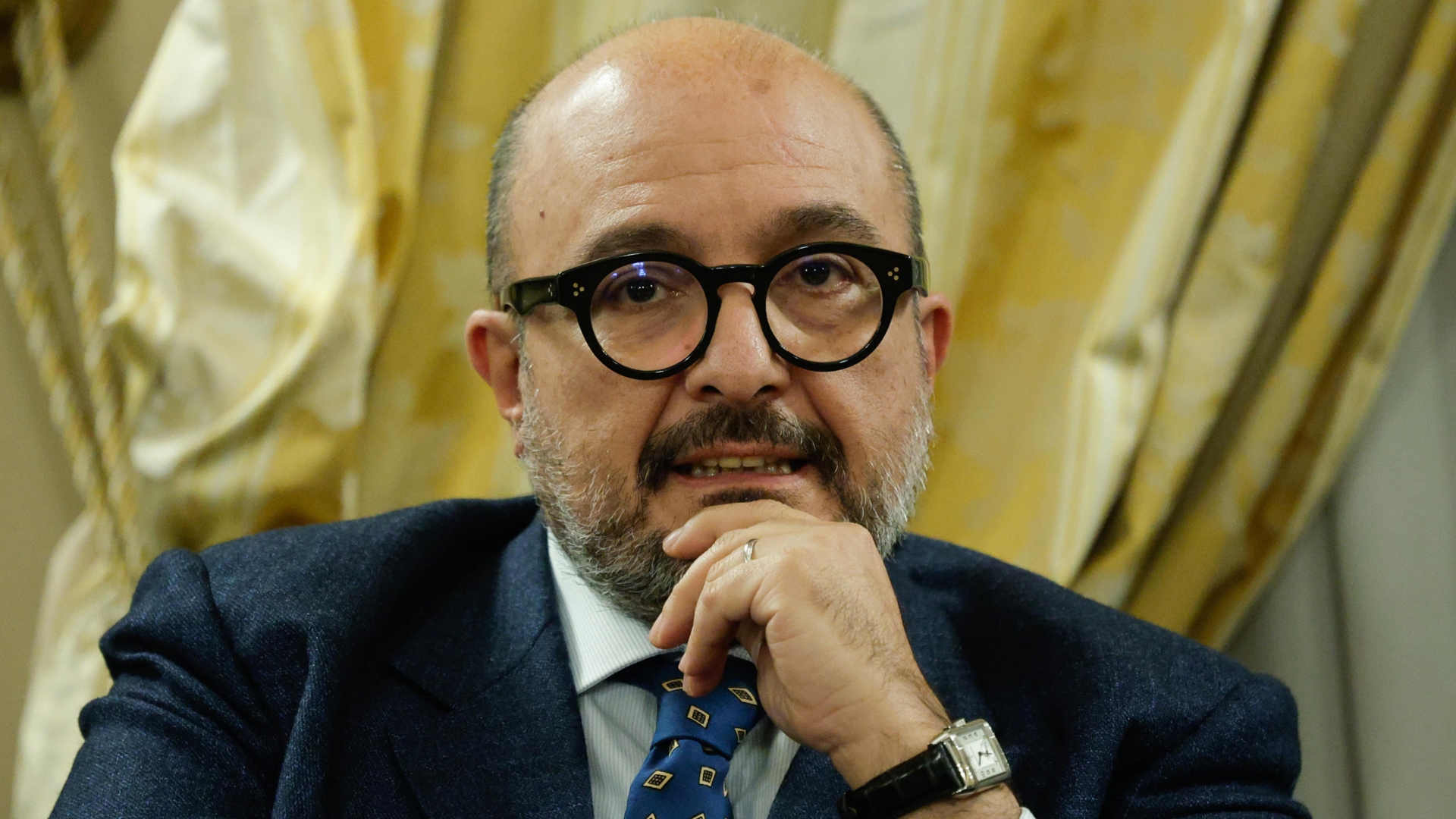 Il ritorno in politica di Sangiuliano. Sì ma chi paga?