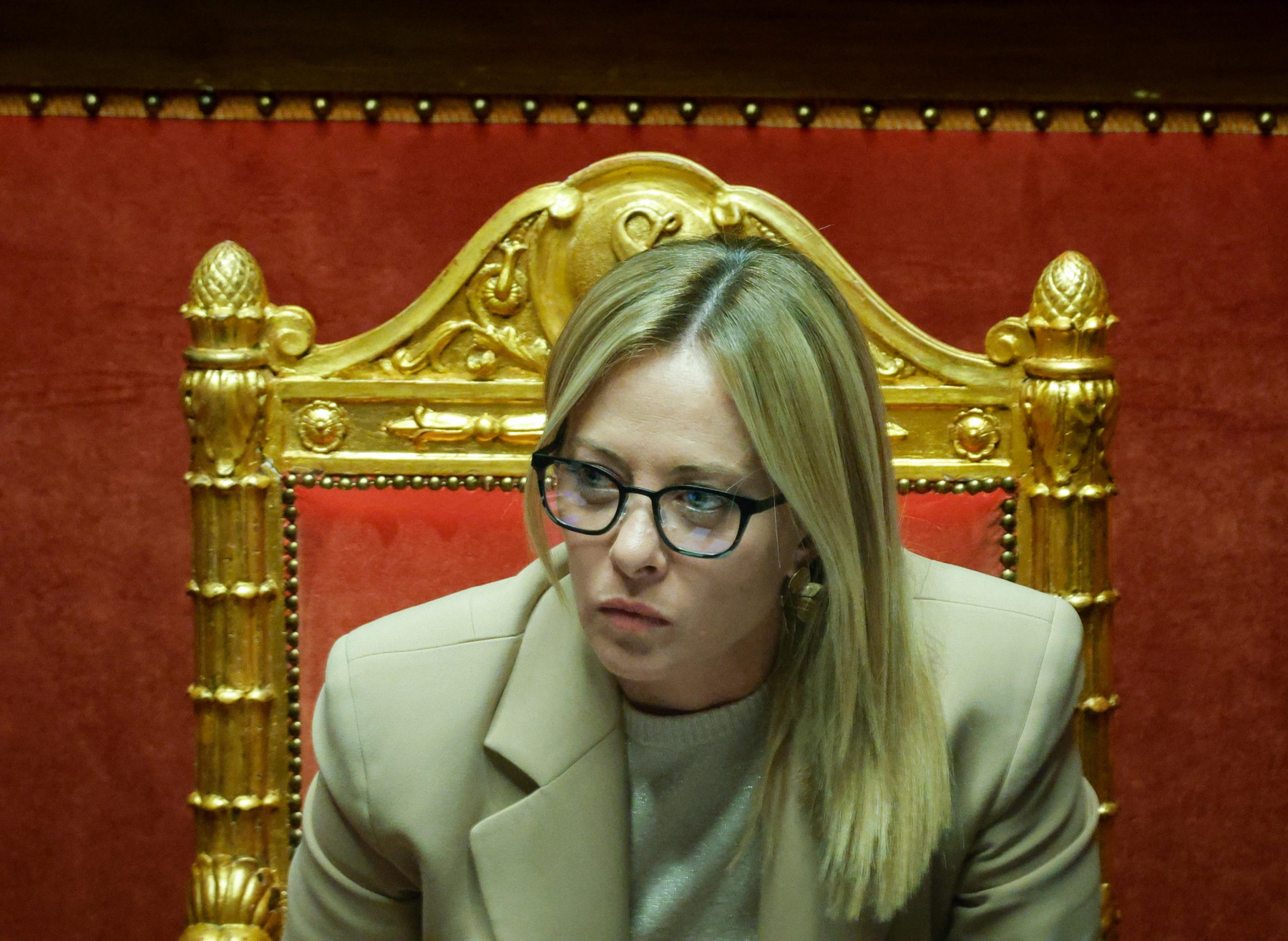 Scontro Meloni – Opposizioni. La premier 