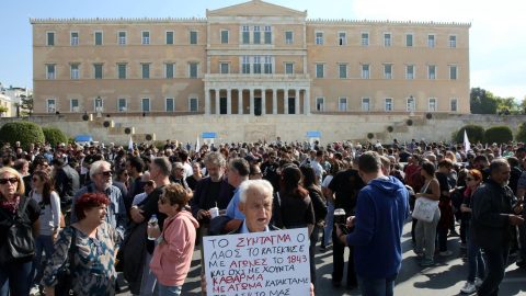 Grecia, se 13 ore vi sembran poche