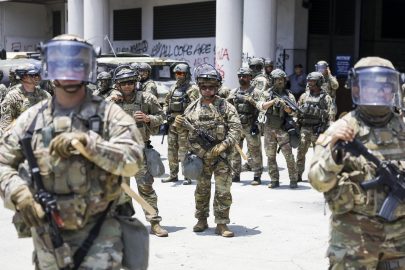 Truppe federali nelle città dem, Trump minaccia il ricorso a poteri speciali