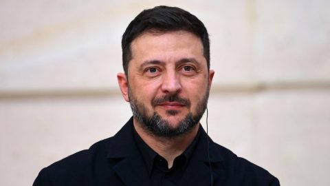 Il presidente Zelensky scopre la brutalità della Pax americana