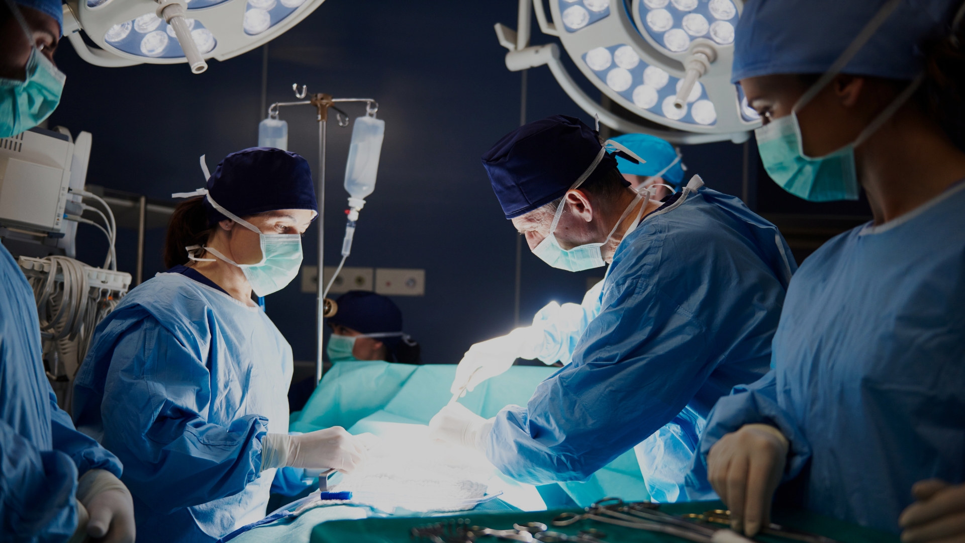 Boom della sanità privata mentre aumentano gli italiani che rinunciano a curarsi slider